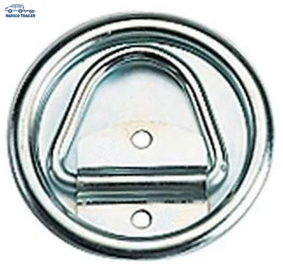 D-образные кольца для крепления заподлицо с резиновой втулкой, предотвращающей дребезжание.